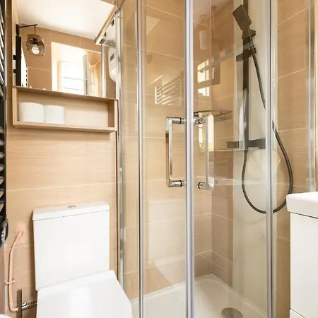 Rer C A 4 Minutes A Pieds Chateau De 15 Minutes A Pied Apartamento Versalles