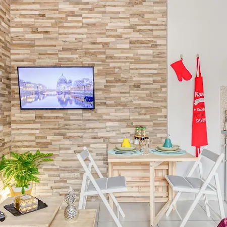 Apartamento Rer C A 4 Minutes A Pieds Chateau De 15 Minutes A Pied Versalles