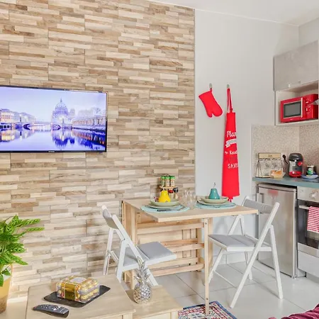 Apartamento Rer C A 4 Minutes A Pieds Chateau De 15 Minutes A Pied Versalles