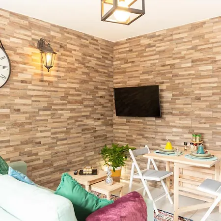 Apartamento Rer C A 4 Minutes A Pieds Chateau De 15 Minutes A Pied